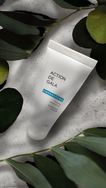 Ombracreme Lightly Tinted Protection Cream